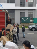 疫情防控不松懈，为民办事显担当