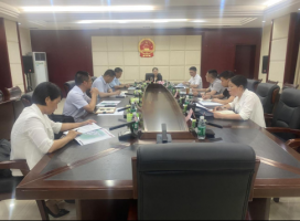 石城县政府副县长李芳调度朱家围异地迁建点安置房建设项目